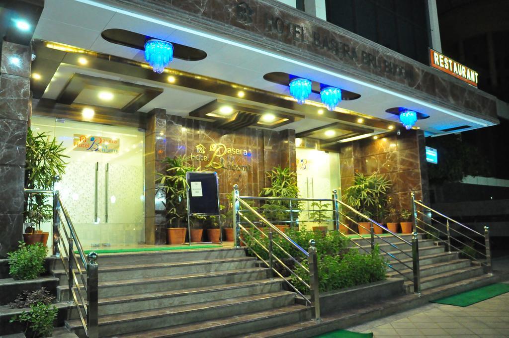 Hotel Basera Brij Bhoomi Vrindāvan Екстериор снимка